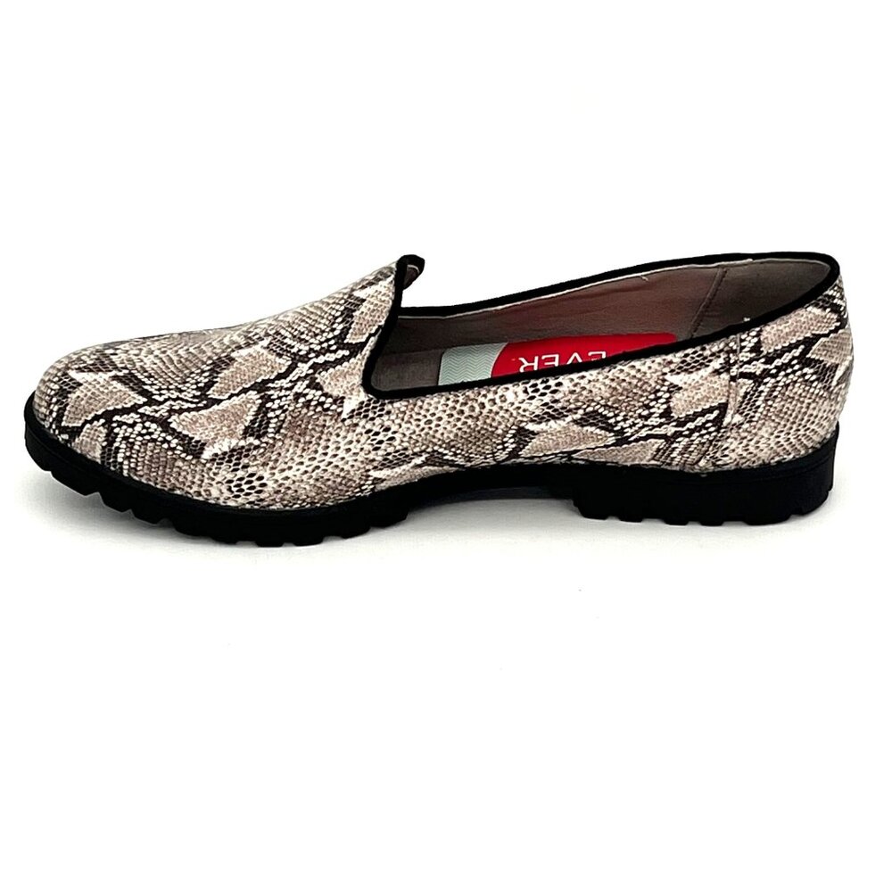 Wear Ever Quade Womens 8M Ivory Snake Print Ultra Comfort Slip-On Loafers New - Picture 12 of 16